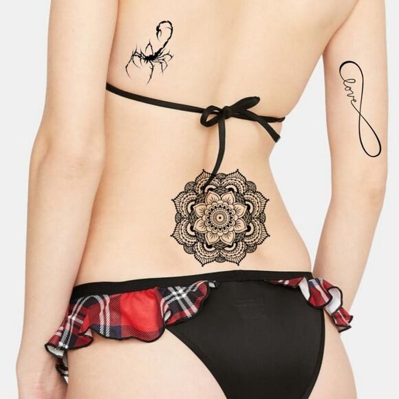 Devil’s Fashion Plaid Crisscross Bikini ✦ XL-2XL Skull Charms ✦ Ruffle Trim Set - Picture 5 of 12